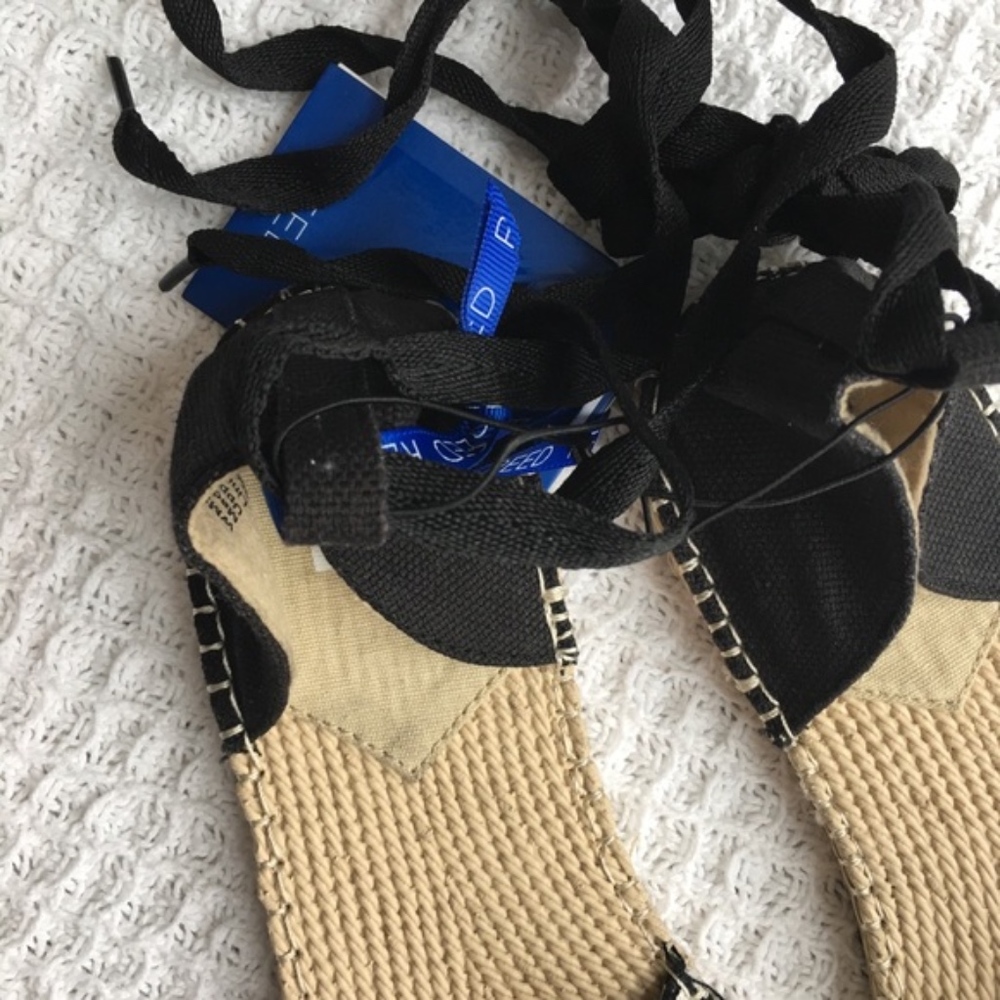REED Espadrilles Sandals New Large 9-10 - Picture 4 of 5
